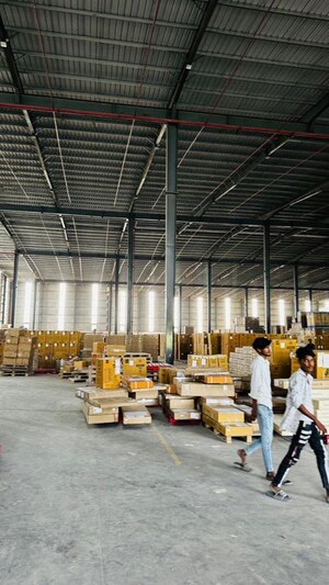 Gym in  Warehouse at TTC MIDC Industrial Area, Rabale – for Rent