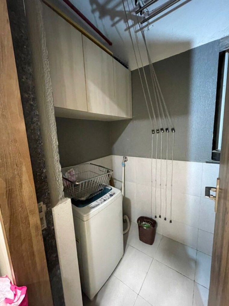 Bathroom, bhandari-7-plumeria-drive 3 Bedroom 1510 Sq.Ft. Apartment In Tathawade Pune 10421056