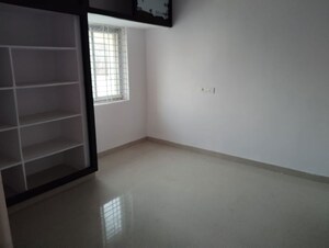 Room in 2 BHK Builder Floor at Almasguda – for Rent