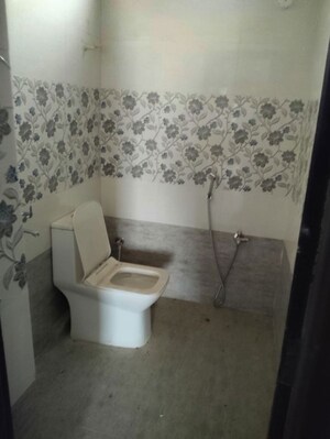 Bathroom in 2 BHK Builder Floor at Almasguda – for Rent