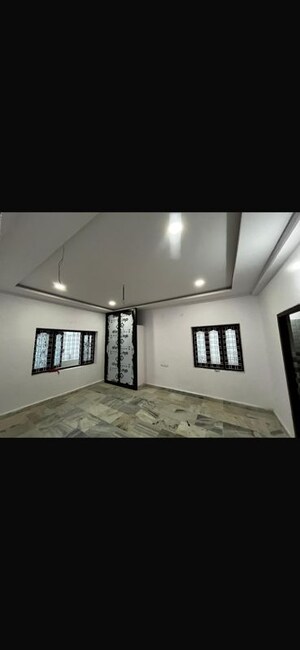 Room in 2 BHK Builder Floor at Almasguda – for Rent