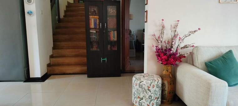 Living Room, gera-greensville 3 Bedroom 2600 Sq.Ft. Apartment In Kharadi Pune 10421086