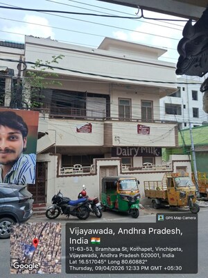  Independent House For Sale in Old Rajarajeswaripeta