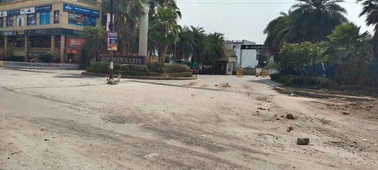  Parking, upavp-vrindavan-yojana 4 Bedroom 2660 Sq.Ft. Apartment In Vrindavan Yojna Lucknow 10420219