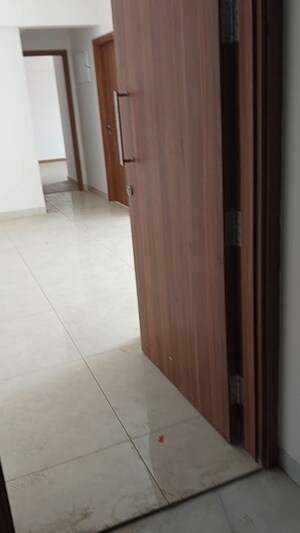 Room in 2 BHK Apartment at Gera World of Joy, Kharadi – for Rent