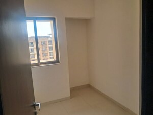 Room in  Apartment at Ghodbunder Road – for Sale