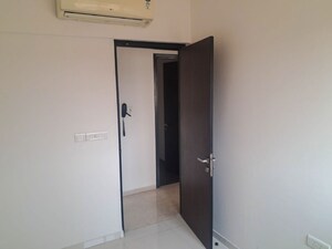 Room in  Apartment at Ghodbunder Road – for Sale