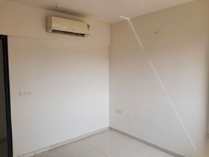 Room in  Apartment at Ghodbunder Road – for Sale