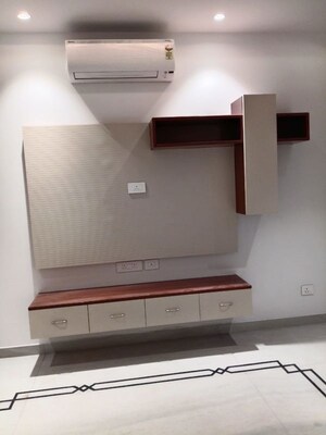 Furnished Amenities in 3 BHK Builder Floor at Sector 21 – for Rent