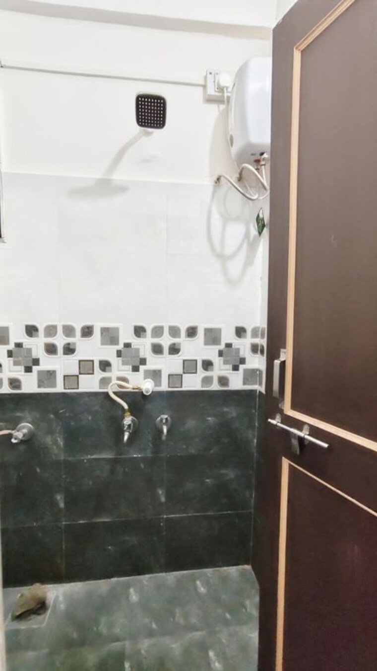 Bathroom, anand-park 1 RK 270 Sq.Ft. Independent House In Wadgaon Sheri Pune 10421352