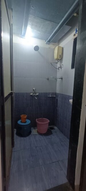 Bathroom in 1 BHK Apartment at Jaz Enclave CHS, Santacruz East – for Rent
