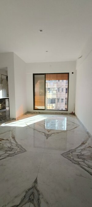 2 BHK Apartment For Sale in Borivali West