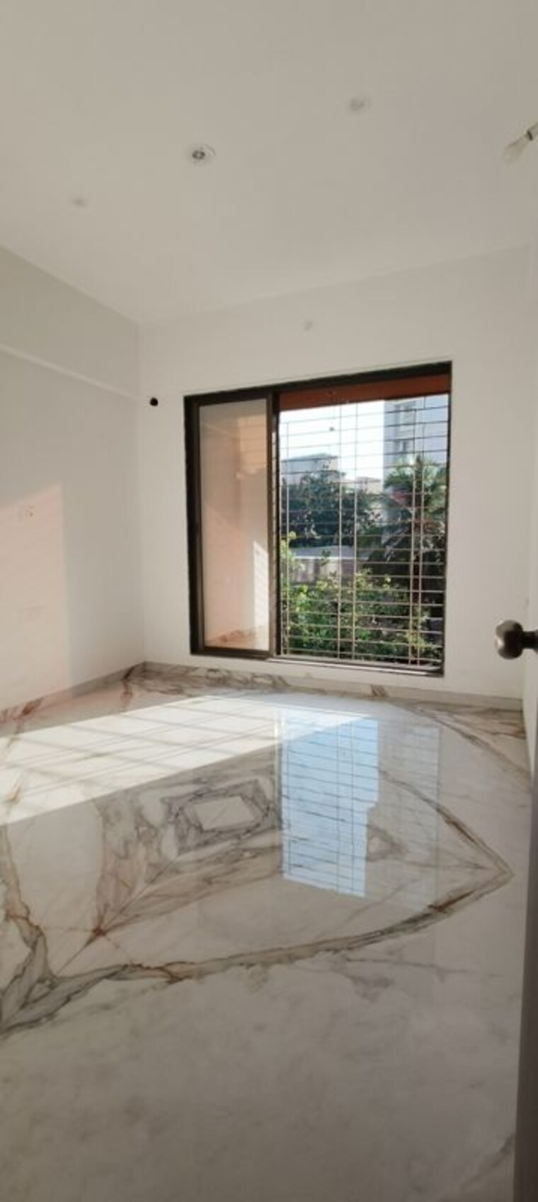 Room, borivali west 2 Bedroom 650 Sq.Ft. Apartment In Borivali West Mumbai 10421411