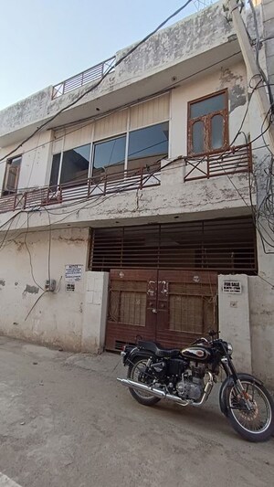  Independent House For Sale in New Tagore Nagar