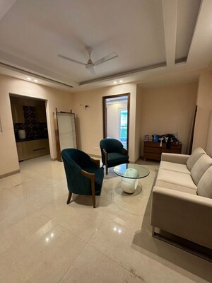 Team Area in 2 BHK Apartment at Chattarpur – for Rent