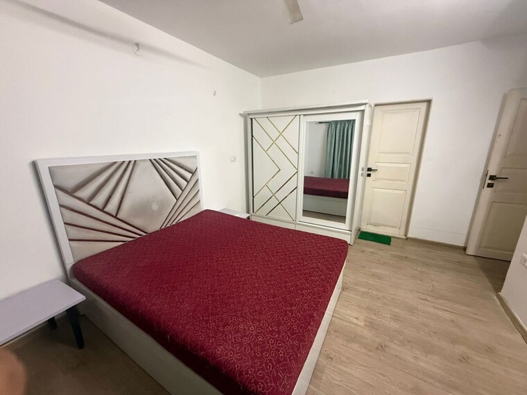 undefined, l-t-crescent-bay-t2 3 Bedroom 1200 Sq.Ft. Apartment In Parel Mumbai 10421539