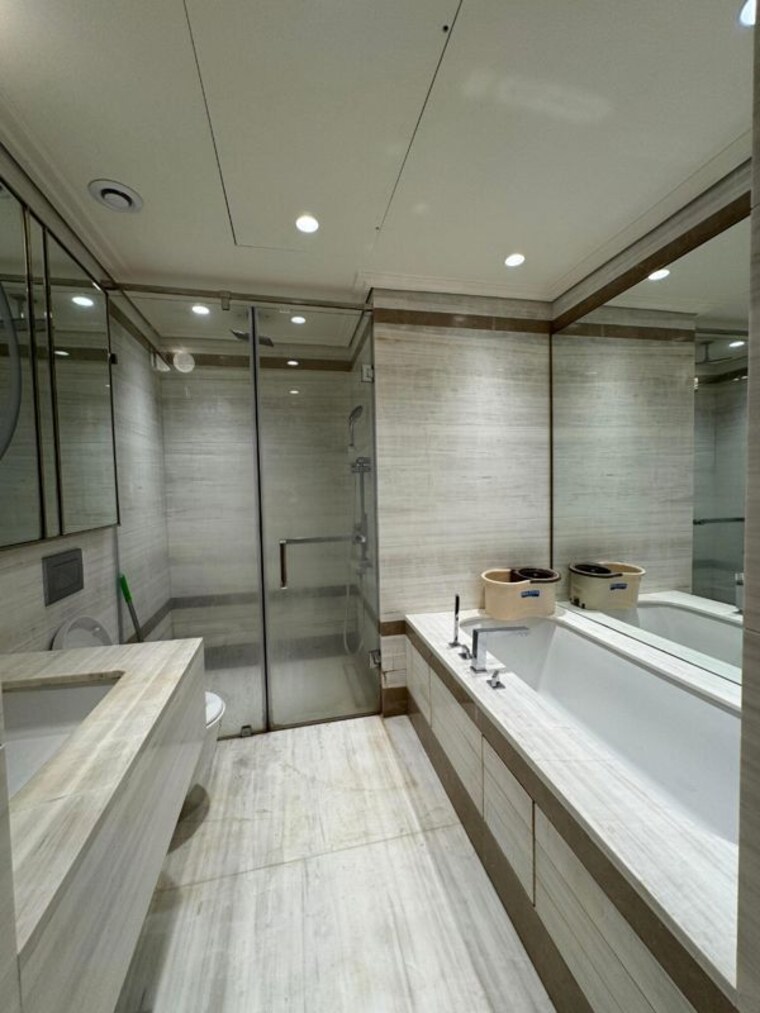 Kitchen, lodha-the-world-towers-world-one-tier-2 3 Bedroom 1890 Sq.Ft. Apartment In Worli Mumbai 10421549