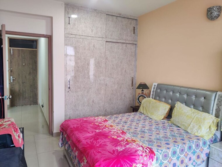 Bedroom, avl-36-gurgaon 1 Bedroom 400 Sq.Ft. Apartment In Sector 36 Gurgaon 10421544