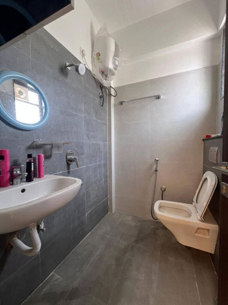 Bathroom, bm-residency-kondapur 2 Bedroom 1260 Sq.Ft. Apartment In Kondapur Hyderabad 10421569