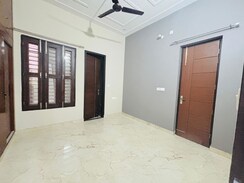 2 BHK Builder Floor For Rent in Aman Vihar