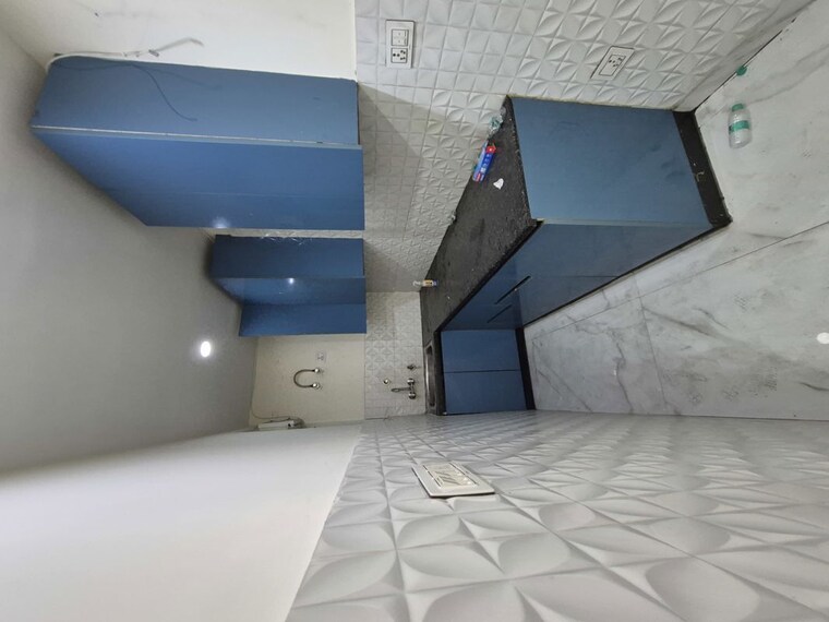 Kitchen, mayur vihar 3.5 Bedroom 950 Sq.Ft. Builder Floor In Mayur Vihar Delhi 10421581