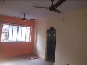 Room in 1 BHK Apartment at Thane West – for Rent