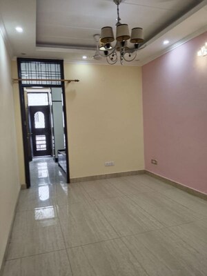 Room in 2 BHK Builder Floor at Malviya Nagar – for Rent