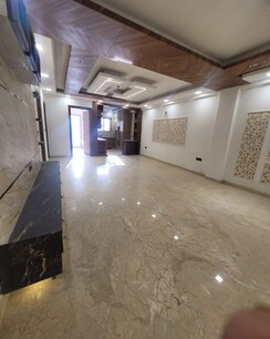 4 BHK + Servant Room Builder Floor For Rent in Sector 85
