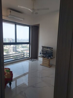 Room in 2 BHK Apartment at Prescon Midtown Bay, Mahim West – for Rent