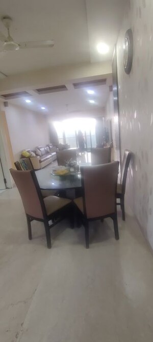 2 BHK Apartment For Rent in Ocean View Apartments, Worli