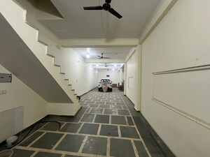  Warehouse – Exterior View View at Uttam Nagar - for Rent
