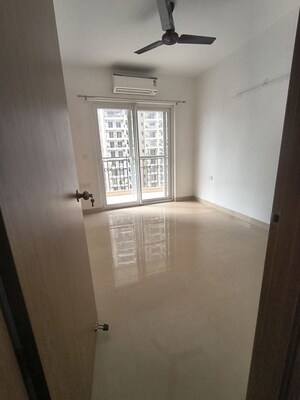 2 BHK Apartment For Rent in Paramount Emotions Phase II, Sector 1 Greater Noida
