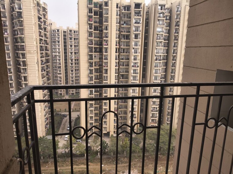 Exterior View, paramount-emotions-phase-ii 2 Bedroom 1050 Sq.Ft. Apartment In Sector 1 Greater Noida Greater Noida 10421716
