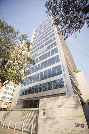  Office Space For Rent in Lodha Supremus Worli, Worli