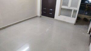 Room in 2 BHK Apartment at Trident Embassy Reso, Sector 1 Greater Noida – for Rent