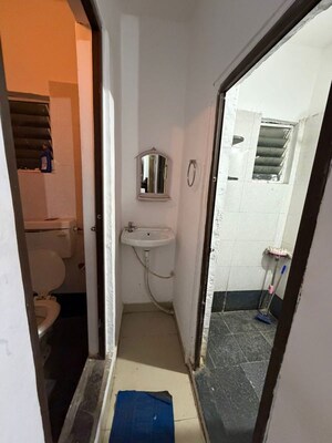 Team Area in 1 RK Apartment at MIG Colony Gokhalenagar, Gokhalenagar – for Rent