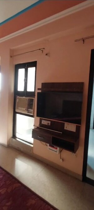 Furnished Amenities in 2 BHK Apartment at Ansal Palam Triangle, Palam Vihar Extension – for Rent
