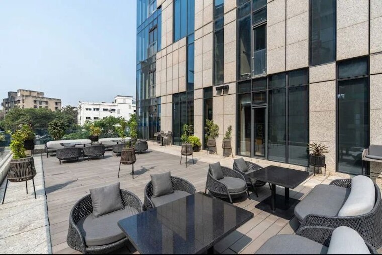 Exterior View, provenance-four-seasons-private-residences 5 Bedroom 5027 Sq.Ft. Penthouse In Worli Mumbai 10421736