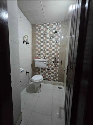 Bathroom in 2 BHK Apartment at Paramount Emotions, Sector 1 Greater Noida – for Rent