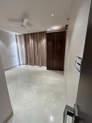 3 BHK Builder Floor For Rent in Sector 22b