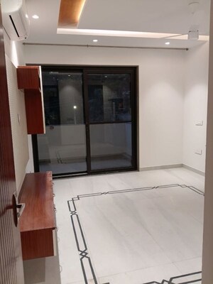 Kitchen in 4 BHK Builder Floor at Sector 15 – for Rent