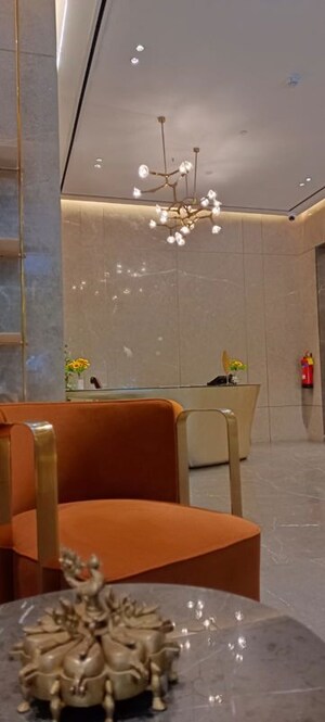 Furnished Amenities in 2 BHK Apartment at Lodha Vista, Lower Parel – for Rent