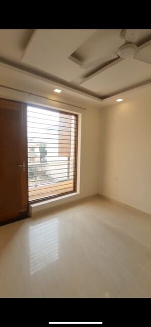 Room in 3 BHK Builder Floor at BP Homes, Sector 85 – for Sale