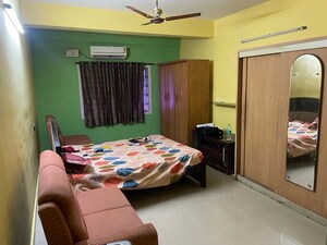 Room in 3 BHK Apartment at Arifs Vinayagar, Kirlampudi Layout – for Sale