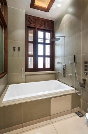 Attached Bathroom in 4 BHK Penthouse at New Shiv Shakti Tower, Andheri West – for Rent