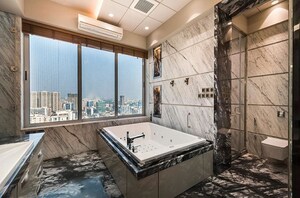 Master Bedroom in 4 BHK Penthouse at New Shiv Shakti Tower, Andheri West – for Rent