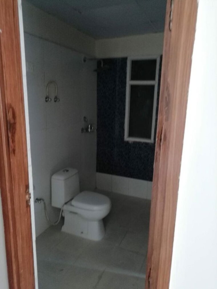 Bathroom, ace-platinum 2 Bedroom 1150 Sq.Ft. Apartment In Zeta I Greater Noida Greater Noida 10422045