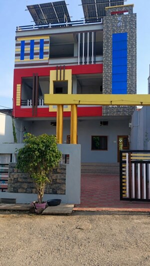  Independent House For Sale in Samta Nagar