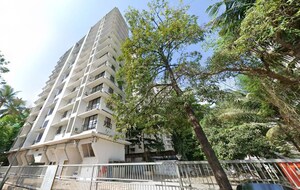  Apartment For Sale in Versova