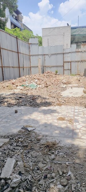  Land For Sale in Paschim Vihar